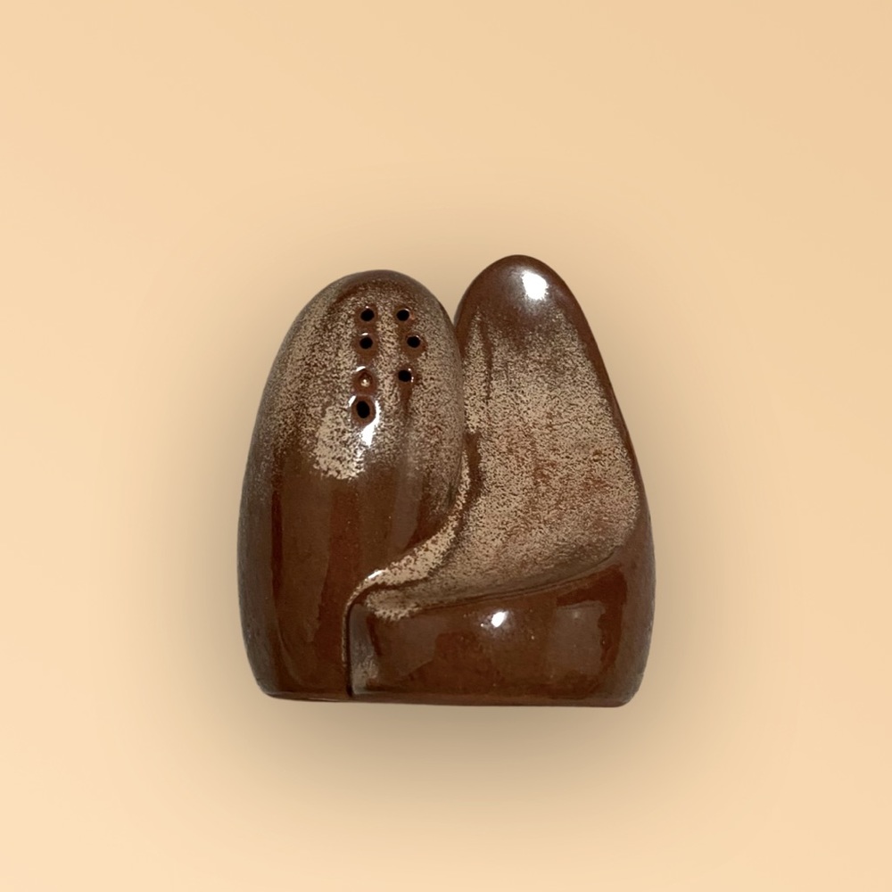 SOLD Vintage Salt & Pepper shake